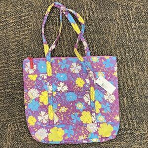 Vera bradley like large purple and yellow floral‎ cotton quilted tote